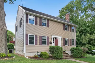 23 Grove St 1