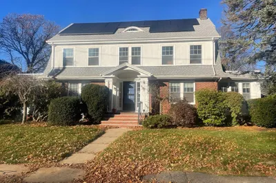 26 Lawrence Rd 1