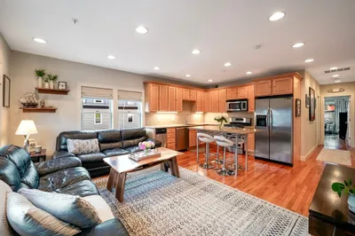 202 K Street #6