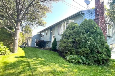 40 Oak Knoll Road