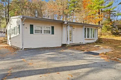 98 Glen Echo Blvd 1