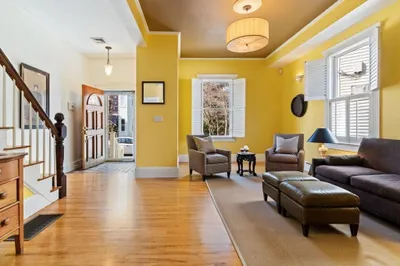 46 Locke St #46