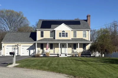47 Colleens Way 1