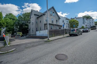 17 Jefferson St 1
