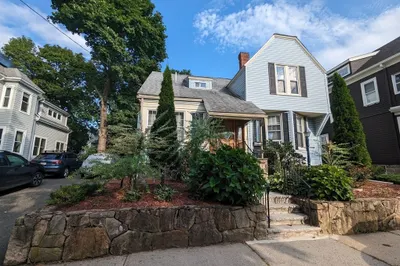 52 Quincy Street #2