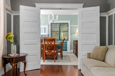 2 Pleasant St #2