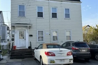 111 Park St #2
