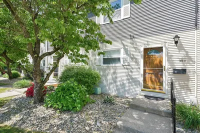 140 Autumn Street #F