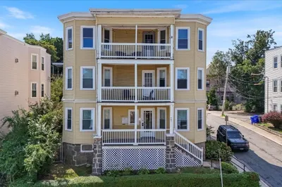 461 Ashmont St #3 1