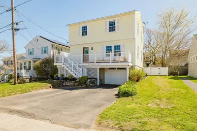 111 Foxboro Ave 1