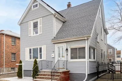 61 Rich Street