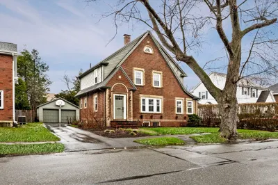 23 Auburndale Road 1
