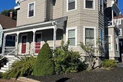 413-415 Lebanon St #2