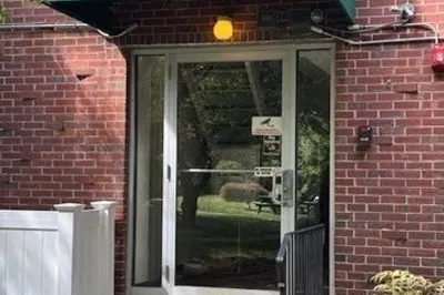 296 Commercial St #32