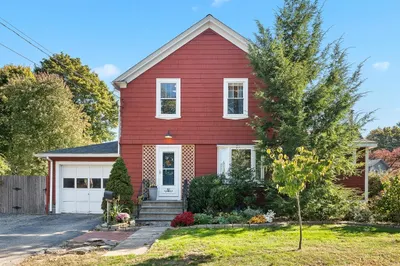 51 Roger Williams Avenue 1