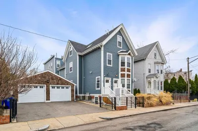 66-70 Edgewood St #2