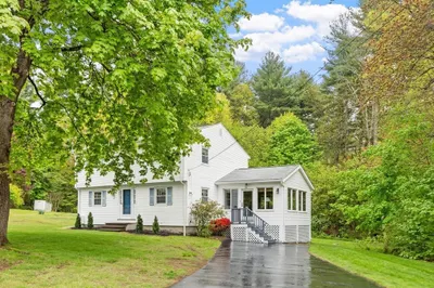 12 Marion Drive