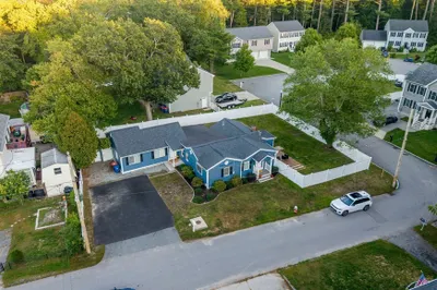 16 Swallow St