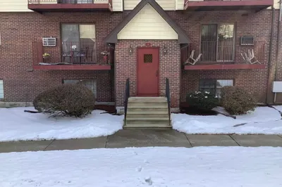 9 Royal Crest Drive #4 G