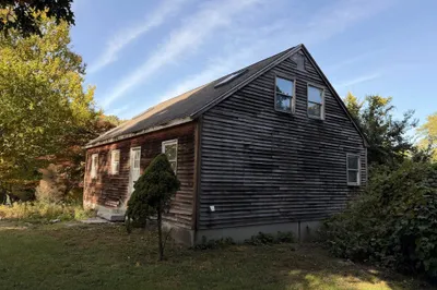 151 Ash St 1