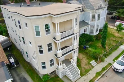 87 Webster St