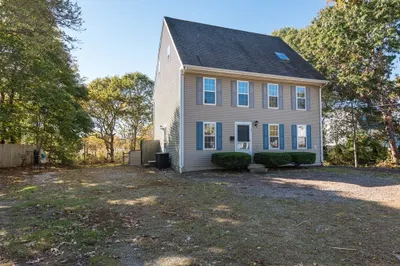 47 Webster Rd 1