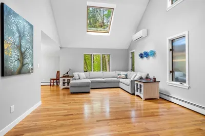 285 Raleigh Tavern Lane