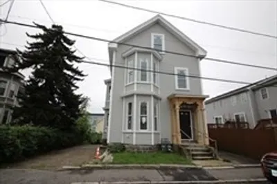 64 Butterfield St #2 1