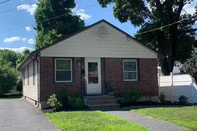 71 Amherst Ave