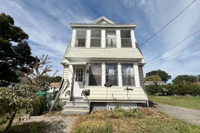 30 Dalton Ave 1