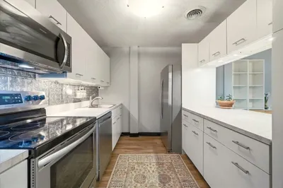 96 Old Colony Ave #222 1