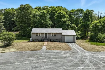 485 Amherst Road 1