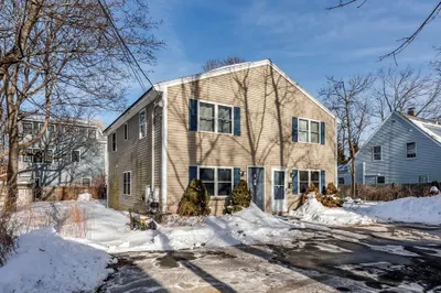 24 Franklin Pl