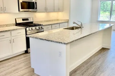 7 East Dexter Ave #14
