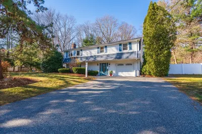 32 Tower Farm Rd 1