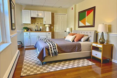 9 Bowdoin St #6