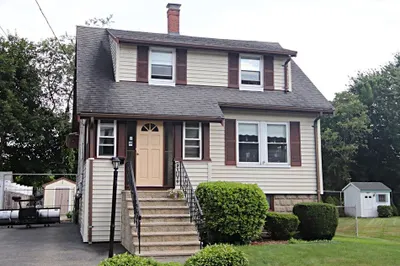 22 Anawan Avenue 1