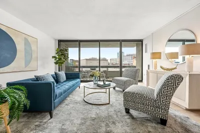 566 Commonwealth Ave #608