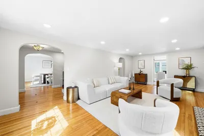 17 Woodhaven Rd 1