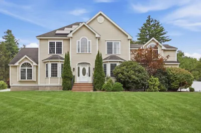 18 Loon Hill Rd 1