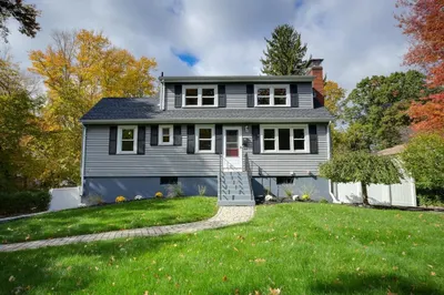 37 Fraser Rd