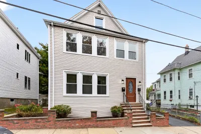 12 Winthrop St 1