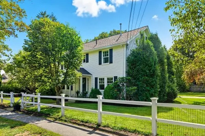 53 Prairie Street 1