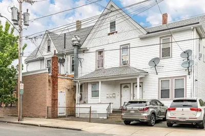 619 Broadway 1