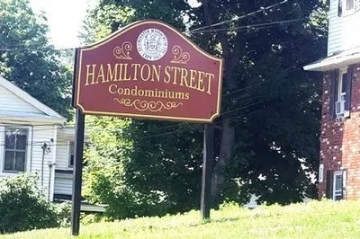 43 Hamilton St #25 1