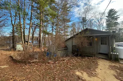 6 Hillside Dr