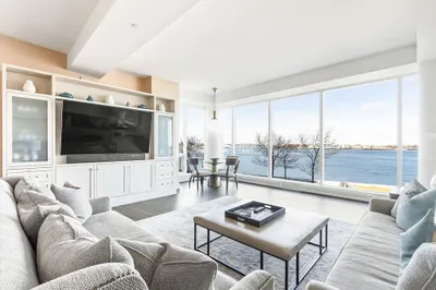 22 Liberty Drive #2F