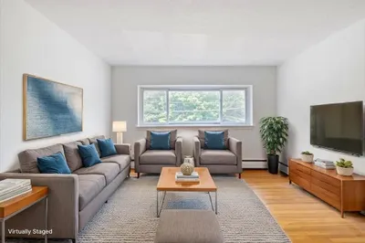 2 Lagrange Street #7 1