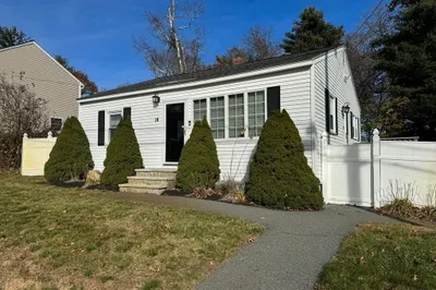14 Lemire Ave 1