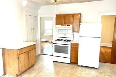 5 Adams Street #1